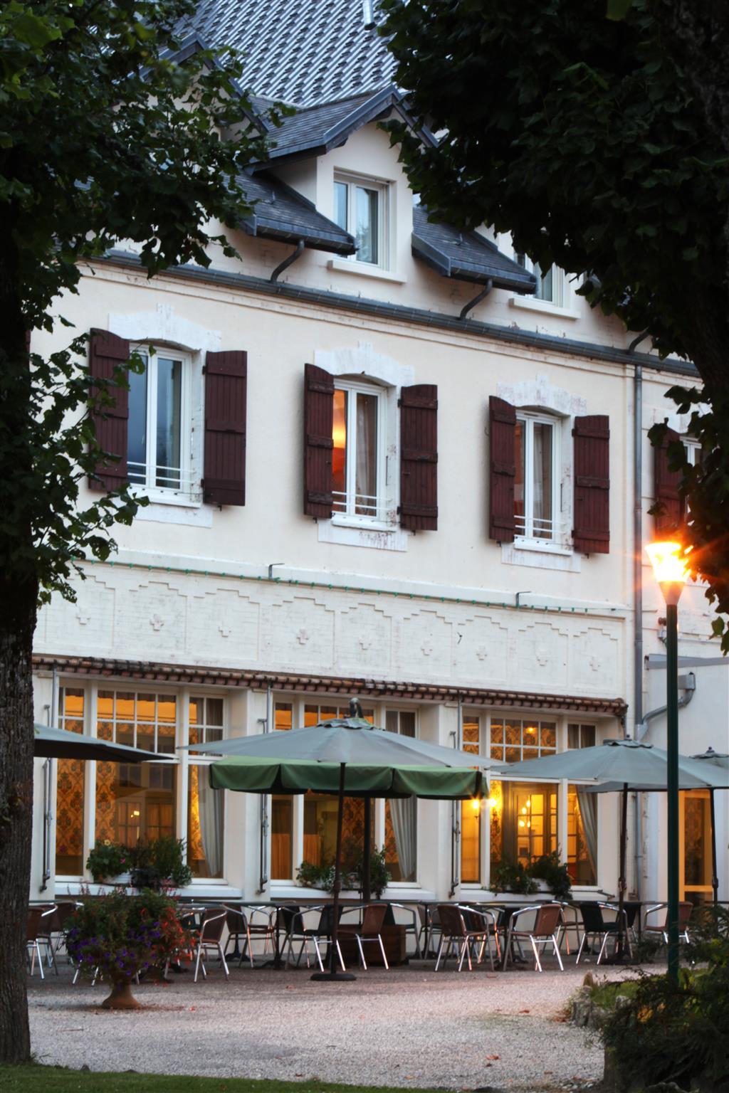 ווילארד-דה-לאנס Best Western Grand Hotel De Paris & Spa מראה חיצוני תמונה